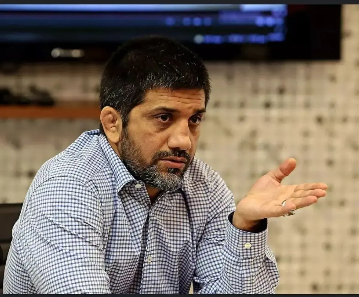 علیرضا دبیر