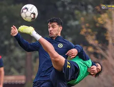 تصویر خبر رقابت داغ در سپاهان؛ نورافکن و آقایی&zwnj;پور برای ترکیب اصلی می&zwnj;جنگند