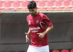 ستاره سابق استقلال شاگرد حسینی شد