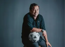 دومین قهرمانی خداداد عزیزی طی ۴۸ ساعت