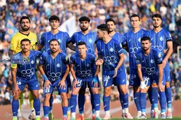 اتوبوس الوصل دیر رسید/ مسابقه استقلال یک ساعت عقب افتاد!