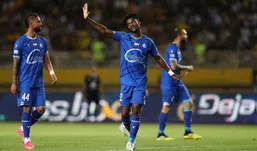 هافبک پر حاشیه استقلال بالاخره به ترکیه رسید