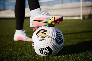 شورش در لیگ دو؛ تیم&zwnj;ها با یک نامه خواستار تعطیلی کامل مسابقات شدند!