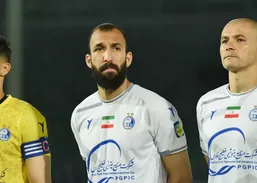 استقلال بی دفاع شد!