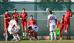 رونمایی از سبک بازی هاشمیان در پرسپولیس؛ تدافعی موفق، تهاجمی بی خطر