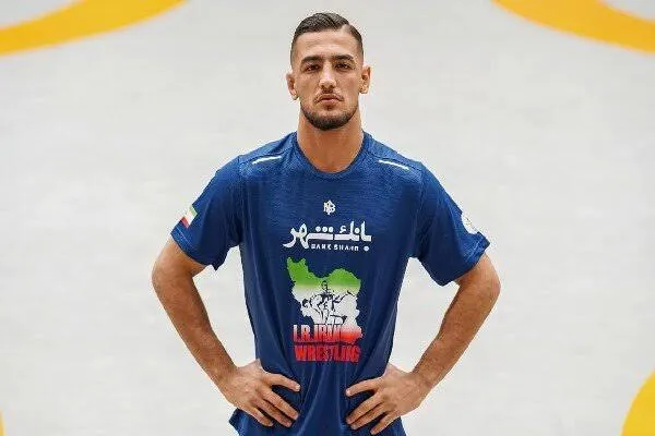 سینا خلیلی