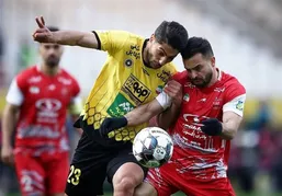 ماجرای درگیری رفیعی و کاپیتان سپاهان چه بود؟!