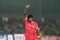 تصویر خبر بدترین خبر ممکن برای پرسپولیسی&zwnj;ها؛ مصدومیت ستاره خارجی در دیدار مقابل پالایش نفت!