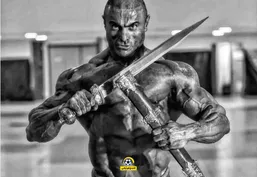 خوانندگی جعفر غفارنژاد با آهنگ محلی مازندرانی؛ رقیب هادی چوپان این&zwnj;بار پشت میکروفن