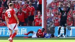 مهاجم ناتینگهام فارست به کما رفت!