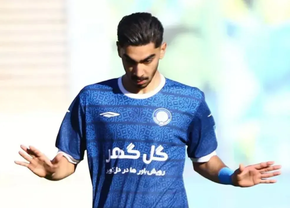 پوریا شهرآبادی بازیکن گل گهر به تیم ملی دعوت شد