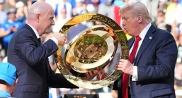 ترامپ جام قهرمانی چلسی را به کاخ سفید برد!