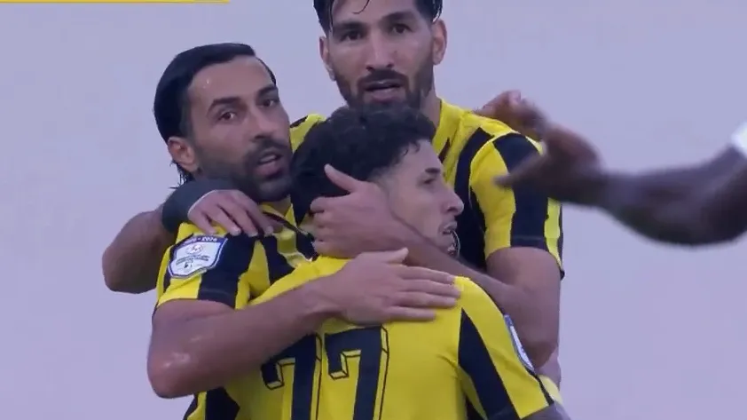 خوشحالی شهریار مغانلو و سامان قدوس پس از گل برای اتحاد کلباء