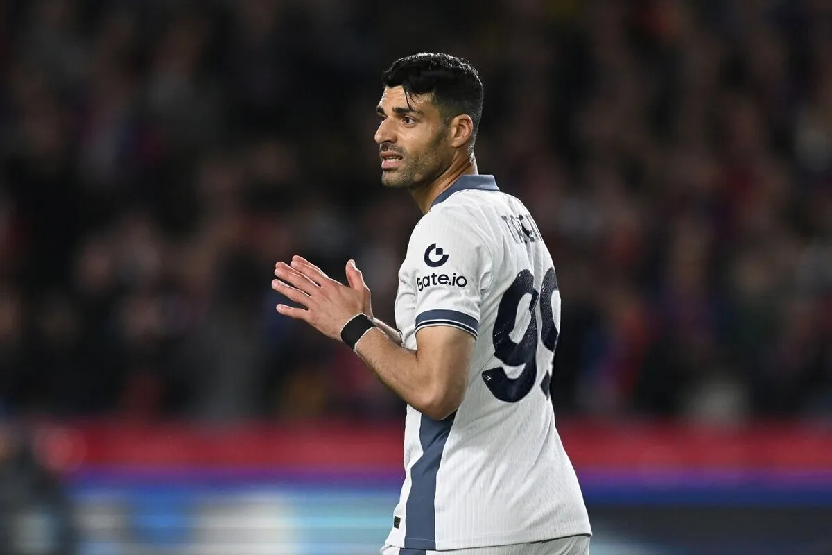 آرزوی زشت فردوسی&zwnj;پور درباره حضور طارمی در فینال لیگ قهرمانان