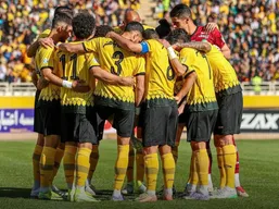 پوستر باشگاه سپاهان برای دیدار مقابل استقلال به سبک نکوداشت زبان پارسی