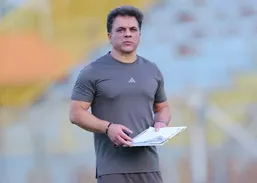 شمس آذر به صورت رسمی سرمربی&zwnj;اش را معرفی کرد