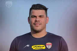 آل نعمه: فولاد برای نیم فصل دوم شروع مقتدرانه می&zwnj;خواهد/ امیدوارم برابر چادرملو اشتباه داوری نباشد