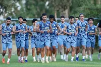 رحمتی دو بازیکن مازاد گل‌گهر را برگرداند