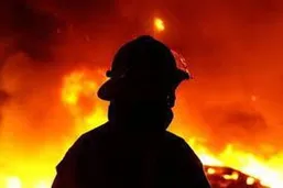 آتش&zwnj;سوزی انبار کاغذ ظهیرالاسلام