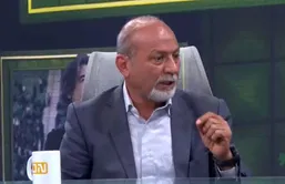 ببینید/ ادعای جنجالی نادر فریادشیران: تاج به قلعه&zwnj;نویی باج می&zwnj;دهد!