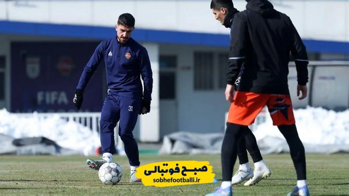 خوش&zwnj;یمنی پیراهن زرد برای تراکتور و لوشکیا