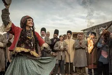 سریال سرخ و سیاه 