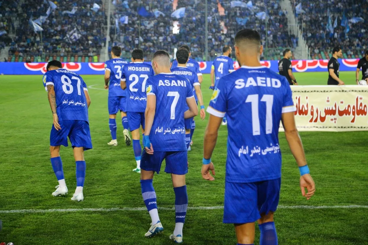 پوستر بازی استقلال و گل&zwnj;گهر
