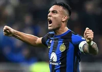 گل اول اینتر مقابل ناپولی توسط لائوتارو مارتینز