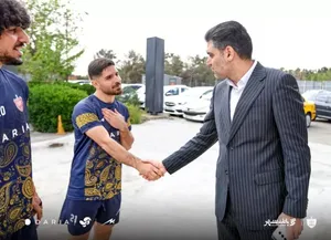 حدادی در تمرین پرسپولیس حاضر شد / اعطای سهمیه به سه تیم بالای جدول مبنای قانونی ندارد + عکس