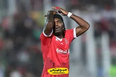 تصویر خبر ستاره پرسپولیس باز هم از لیست این تیم خارج شد؟