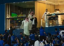 (ویدئو) درگیری شدید با چوب و بطری میان تماشاگران الهلال و النصر