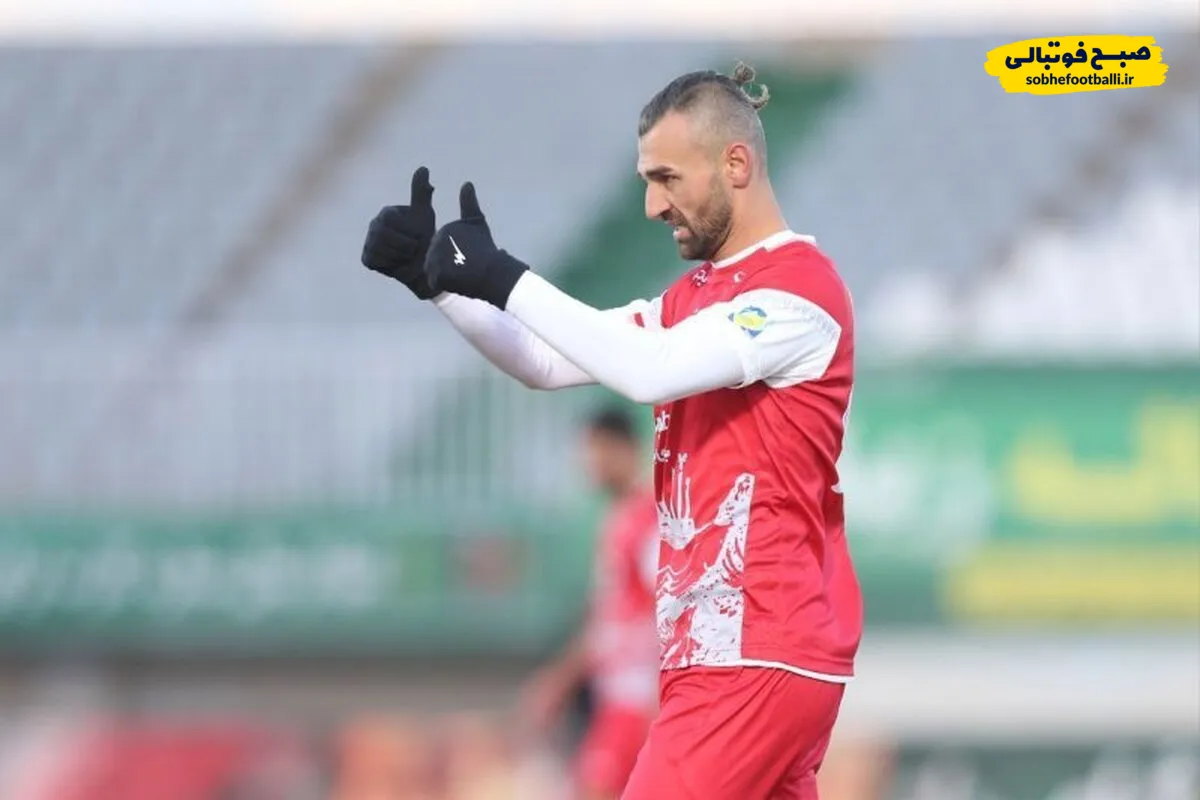 سردار دورسون به ساختمان باشگاه پرسپولیس رفت!
