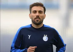 تصویر خبر آخرین وضعیت هافبک استقلال؛ احمدی به فولاد می&zwnj;رسد؟