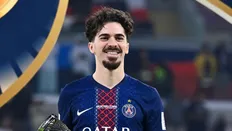 تصویر خبر ویتینیا درباره علاقه رئال مادرید: باید احمق باشم که از پاری سن ژرمن بروم!