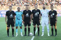 کارشناسی داوری بازی استقلال و چادرملو اردکان؛ پنالتی چادرملو مقابل استقلال سوخت؟ صحنه مشکوک دقیقه ۱۸ زیر ذره‌بین داوری