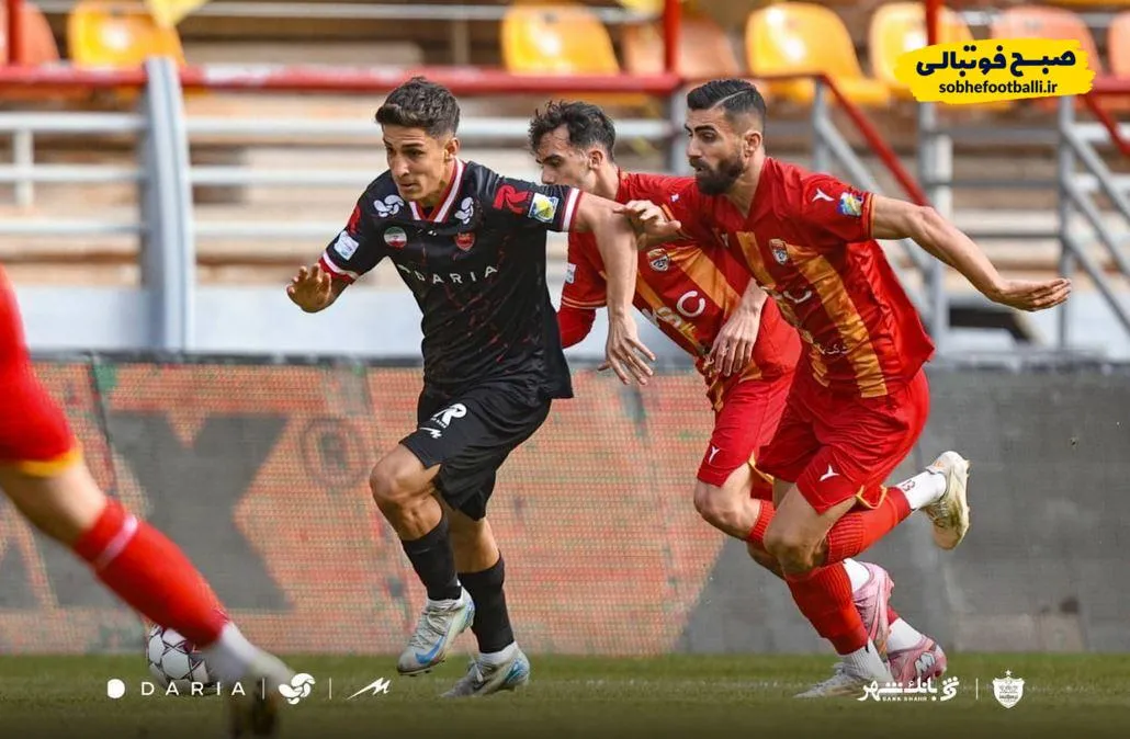 ظهور یک جوان در پرسپولیس