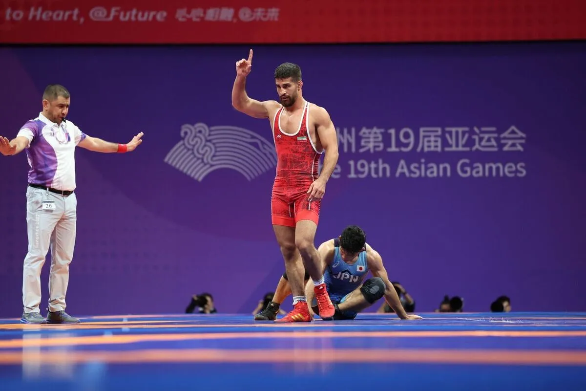 فیلم کامل کشتی یونس امامی در نیمه نهایی | صعود نفس&zwnj;گیر یونس امامی به فینال