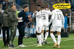 اتحاد دوباره رختکن رئال؛ آلونسو در آغوش بازیکنانش