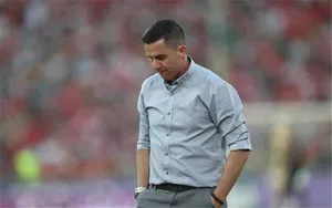 هدیه ستاره الهلال به مرد محبوب پرسپولیسی&zwnj;ها