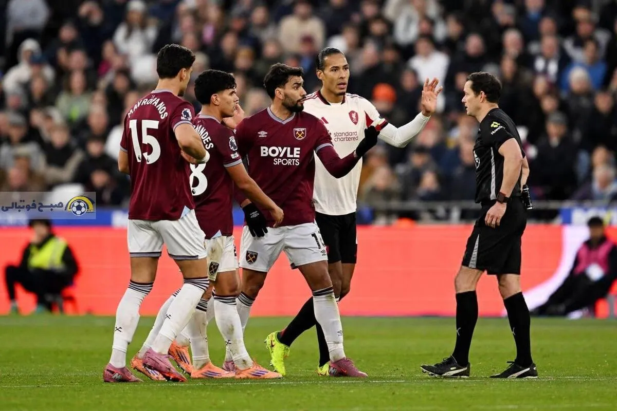 لوکاس پاکتا به دلیل اعتراض به داور دو کارت زرد دریافت و اخراج شد