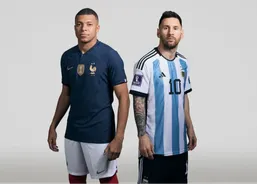 واگن ۳۹۴، قطار زمان: آدرس مشترک مسی و امباپه