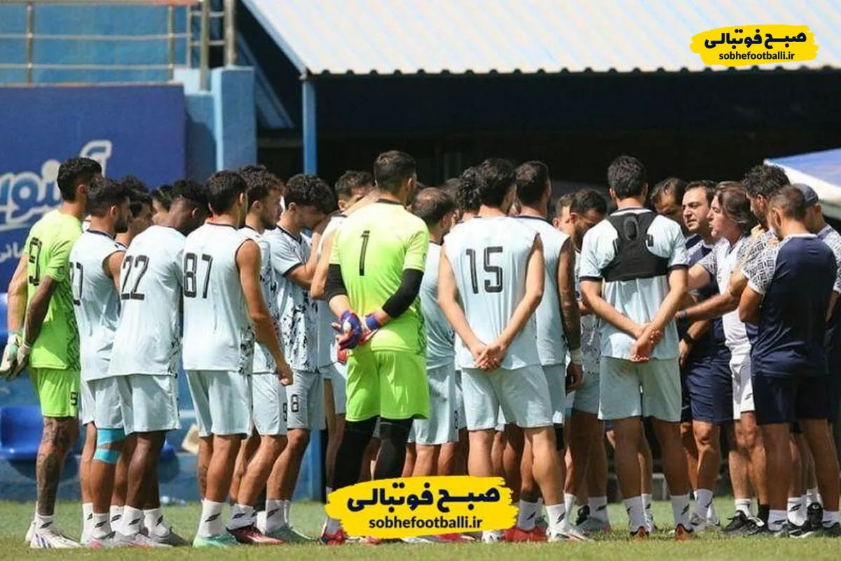 درخواست گروهی از بازیکنان استقلال برای اصلاح قرارداد