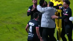 ویدئو صحنه مشکوک گل اول پرسپولیس به تراکتور (کنعانی زادگان)