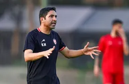 هاشمیان در جلسه فسخ قرارداد حاضر نشد؛ ادامه ابهام در آینده نیمکت پرسپولیس