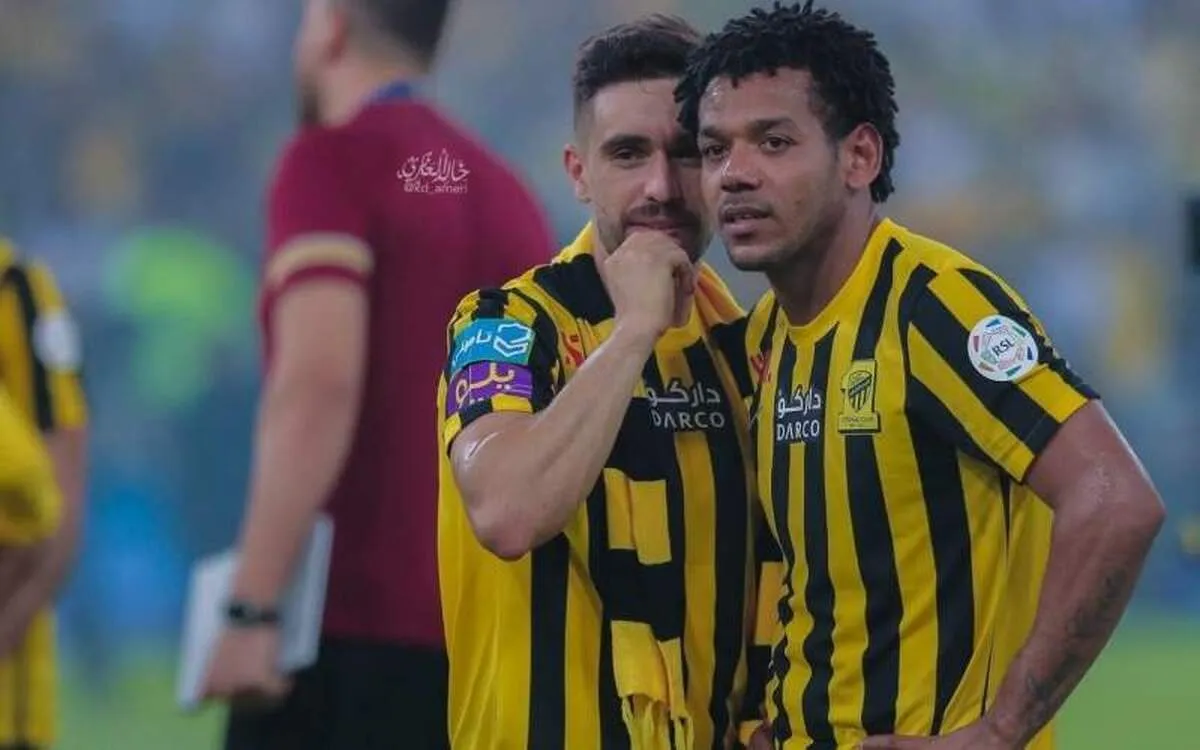 بیوگرافی رومانیهو، مهاجم برزیلی ۳۴ ساله، گزینه احتمالی پرسپولیس