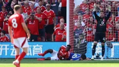 مهاجم ناتینگهام فارست به کما رفت!