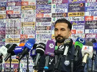 تصمیم بامدادی آبادانی‌ها؛ کاپیتان سابق پرسپولیس روی نیمکت صنعت نفت