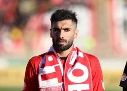 فوری:بیرانوند پیوستن عارف آقاسی به پرسپولیس را تایید کرد