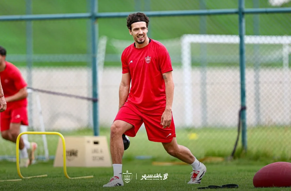 بندی در قرارداد ستاره جدید مونته&zwnj;نگرویی که به سود پرسپولیس میشود