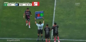 اخراج پس از تعویض و یک کار عجیب!